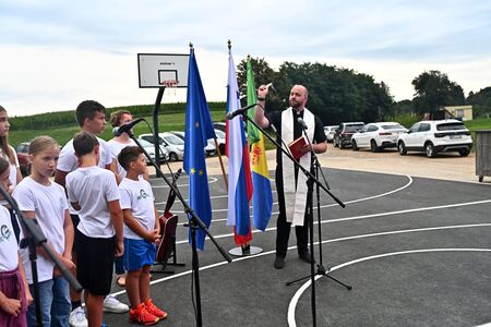 Otvoritev na Goriski vasi (49)